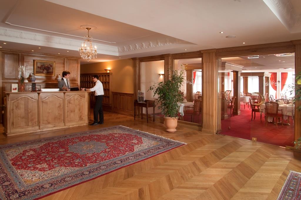 VILLA MEDICIS BEAUNE : Acueil